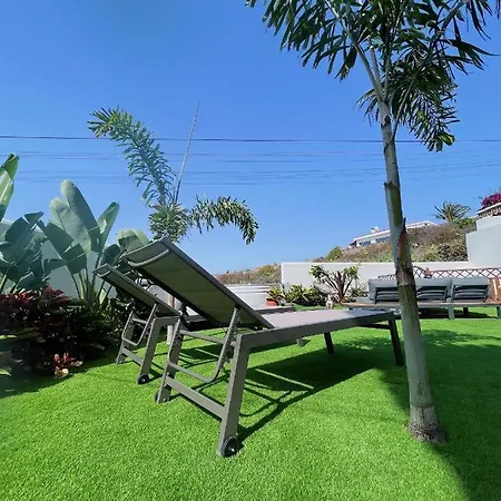 Con Piscina Y Jardin Con Vistas Al Mar Дом отдыха *