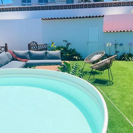 Semesterbostad Con Piscina Y Jardin Con Vistas Al Mar *