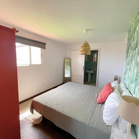 Casa Con Piscina Y Jardin Con Vistas Al Mar Vakantiehuis *