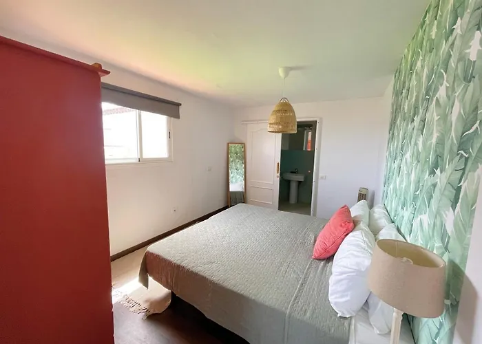 Con Piscina Y Jardin Con Vistas Al Mar Semesterbostad *